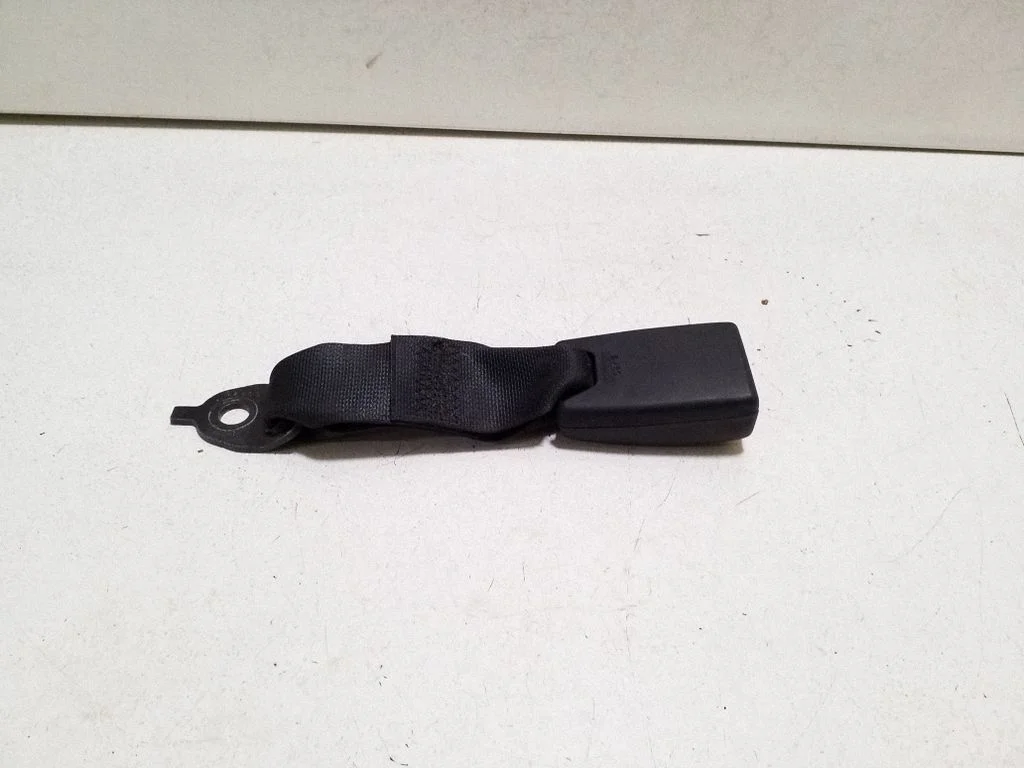 Tagumise turvavöö pannal – Suzuki Grand Vitara II (2006-2016), vasak