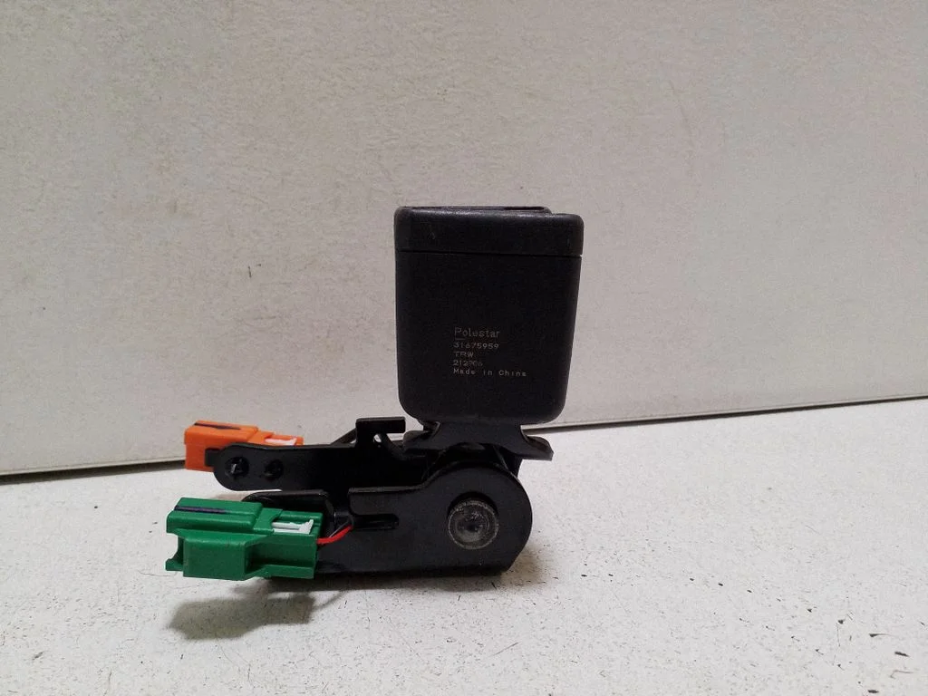 Rear seatbelt buckle – Polestar 2 (2020-)