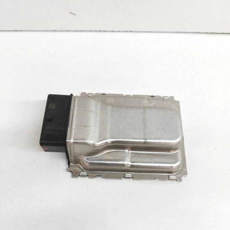 Engine control unit/module LJ9812B684AE