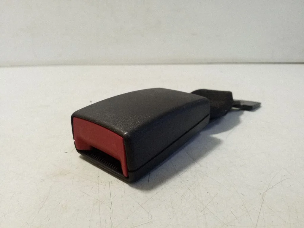 Rear seatbelt buckle 54259756C