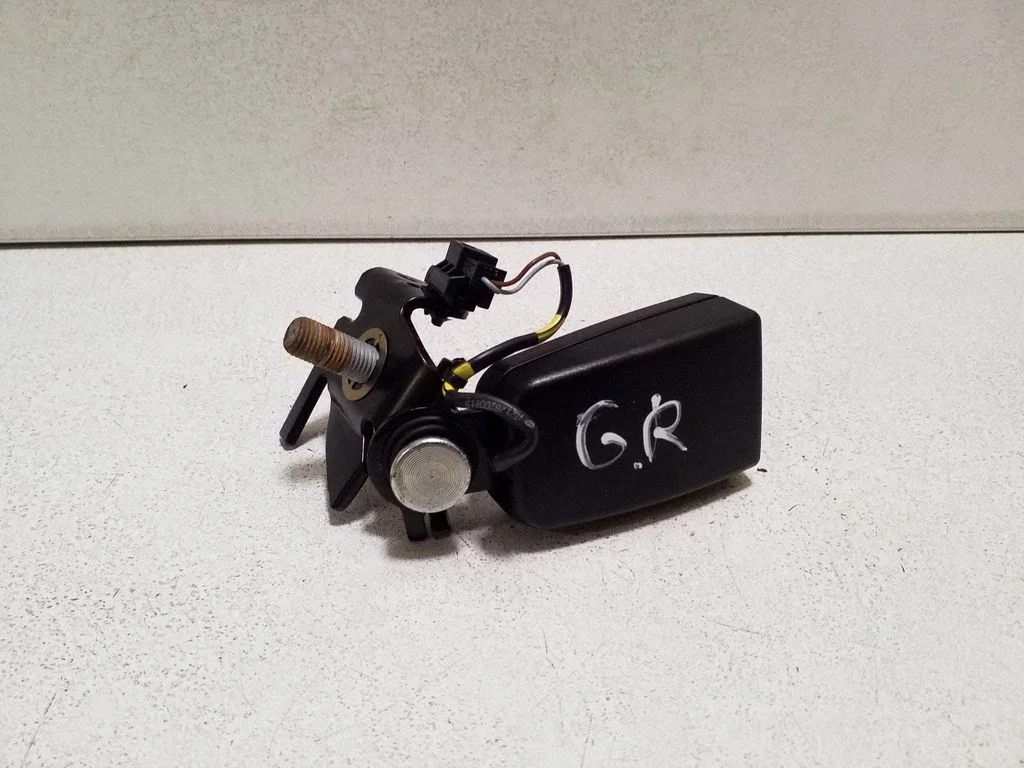 Rear seatbelt buckle A2128602069
