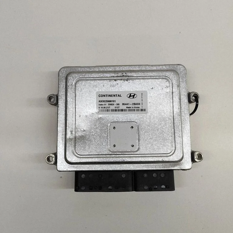 Dzinēja vadības bloks A3C0225660101