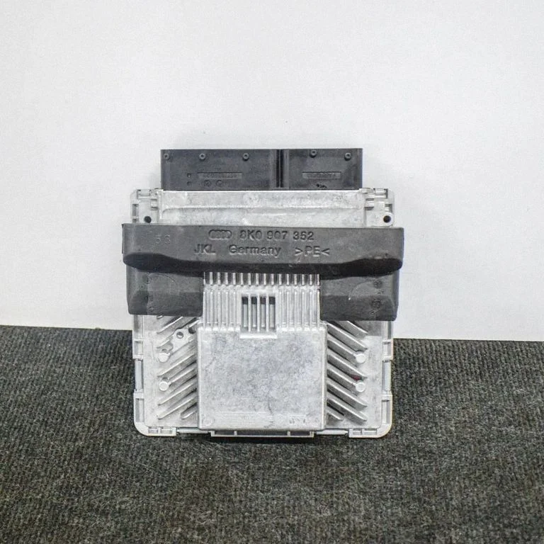 Engine control unit/module – Audi Q5 SQ5 8R (2008-2017)