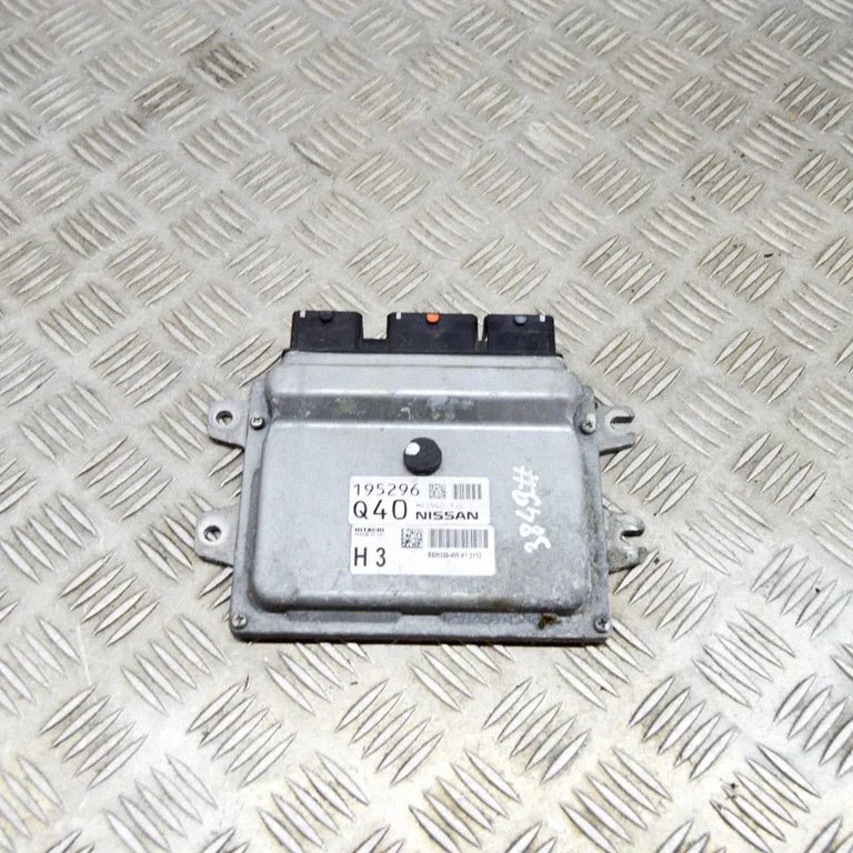 Mootori juhtplokk BEM330400 – Nissan Juke I F15 (2010-2018)