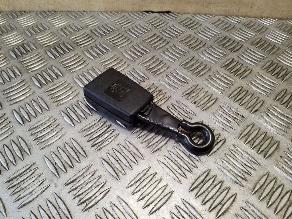 Rear seatbelt buckle 8R0857754C