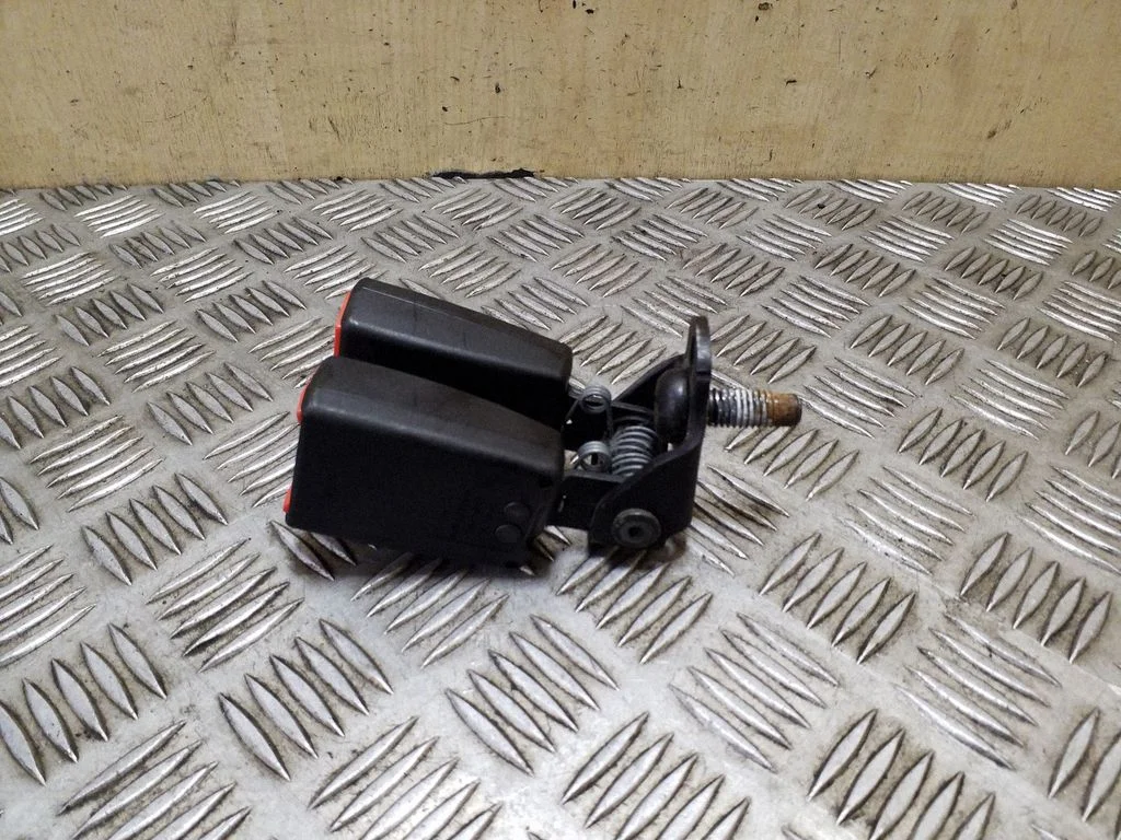 Rear seatbelt buckle 6G9N613K21AC