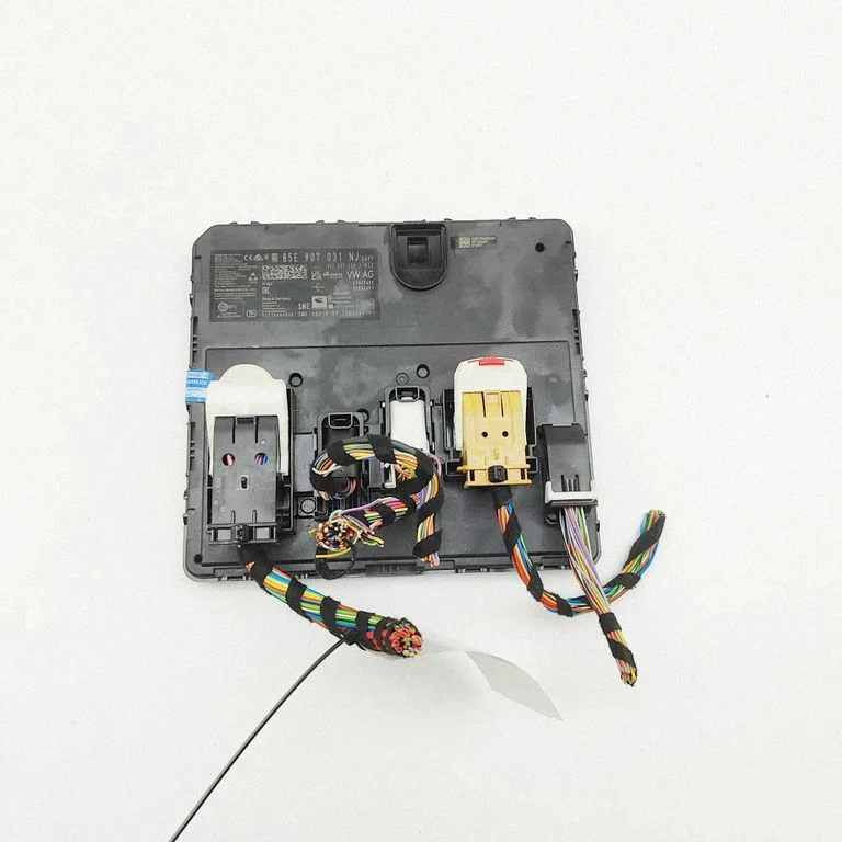 Central body control module 85E907059J