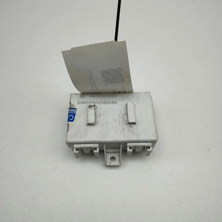 Kere juhtmoodul 283C39414R – Renault Master III (2010-2024)