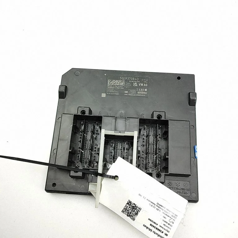 Moduł nadwozia (BCM) A3C12379403