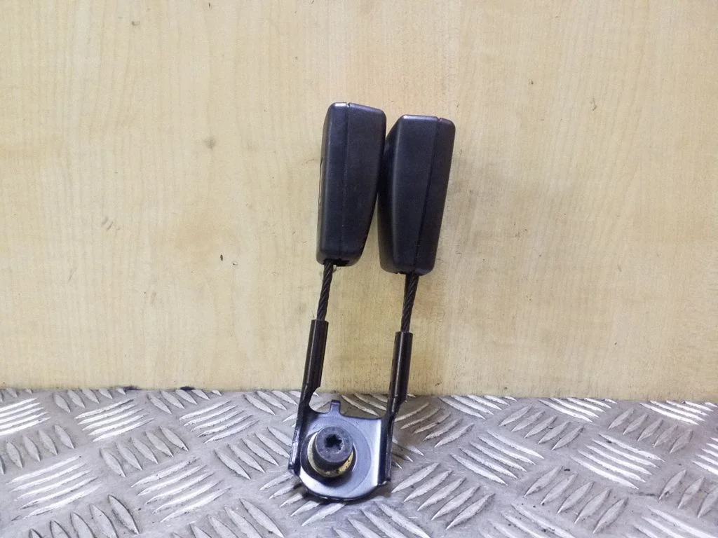 Rear seatbelt buckle 2118600269