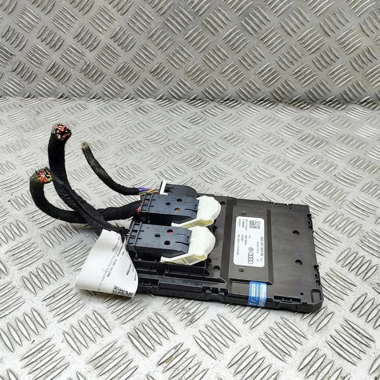 Virsbūves modulis 4N0907063AE