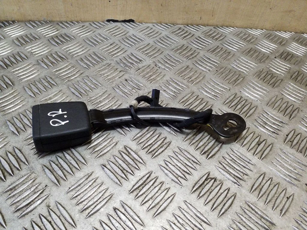 Priekšējās drošības jostas sprādze 3G0857756F