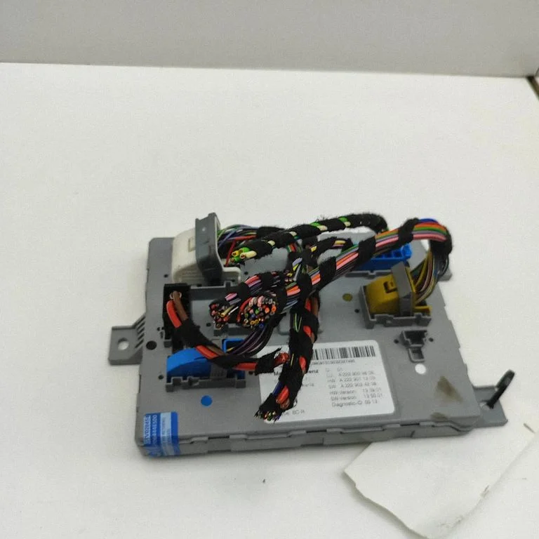 Kere juhtmoodul – Mercedes-Benz C-klass W205 (2014-2021)