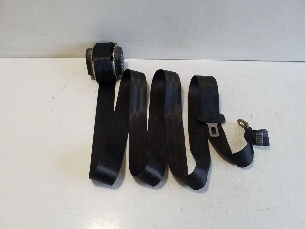 Tagumine turvavöö 4F0857805E