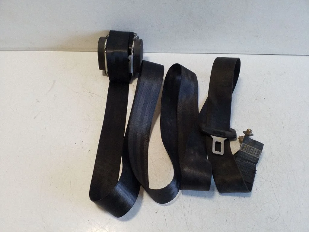 Tagumine turvavöö 4F0857805E