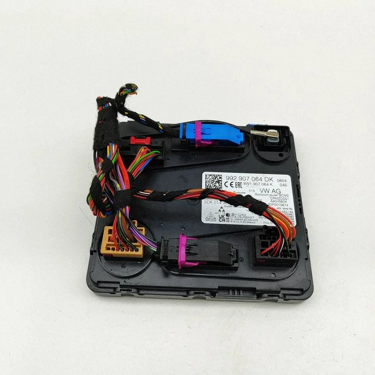 Moduł nadwozia (BCM) 8W1907064K