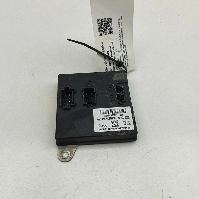 Central body control module – Mercedes-Benz CLS-Class C219 (2003-2011)