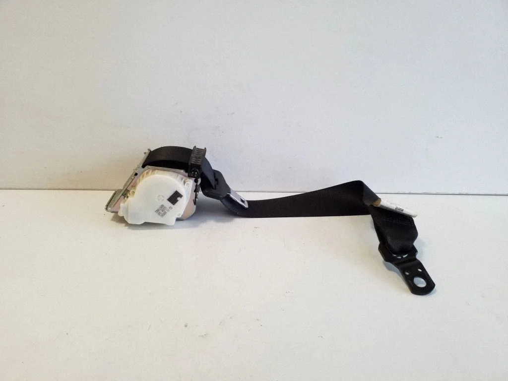 Rear seatbelt – BMW X3 E83 (2003-2010)