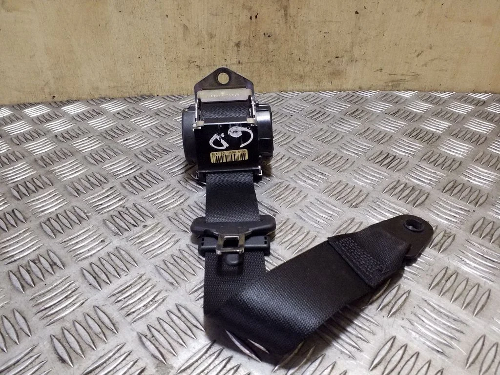 Aizmugurējā drošības josta – Mini Cooper Countryman R60 (2011-2016)
