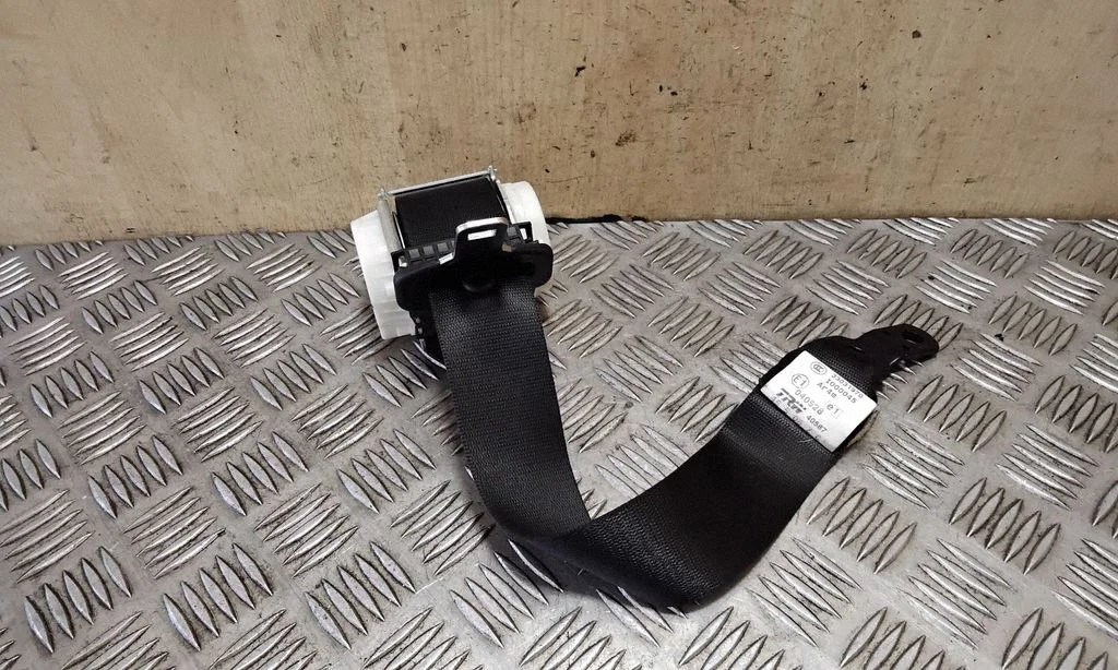 Aizmugurējā drošības josta S3340071509K