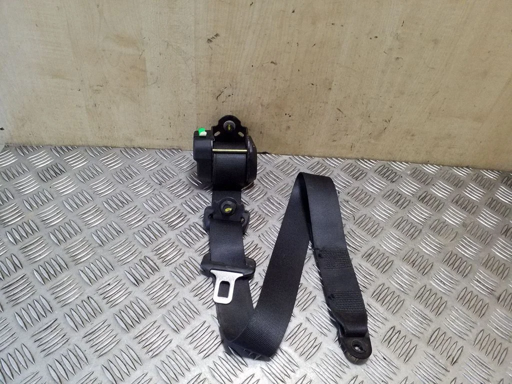 Rear seatbelt 97142324