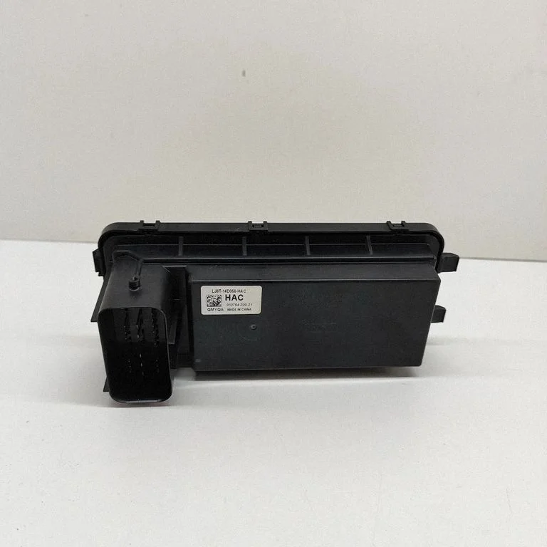 Central body control module LJ8T14D068HAC