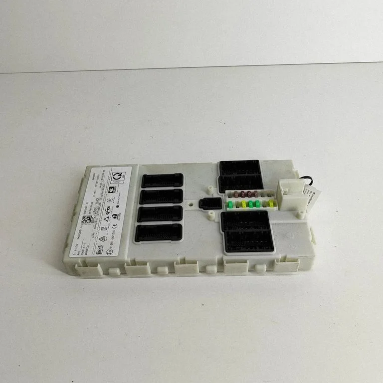 Kere juhtmoodul 5A40300 – BMW i3 (2013-)