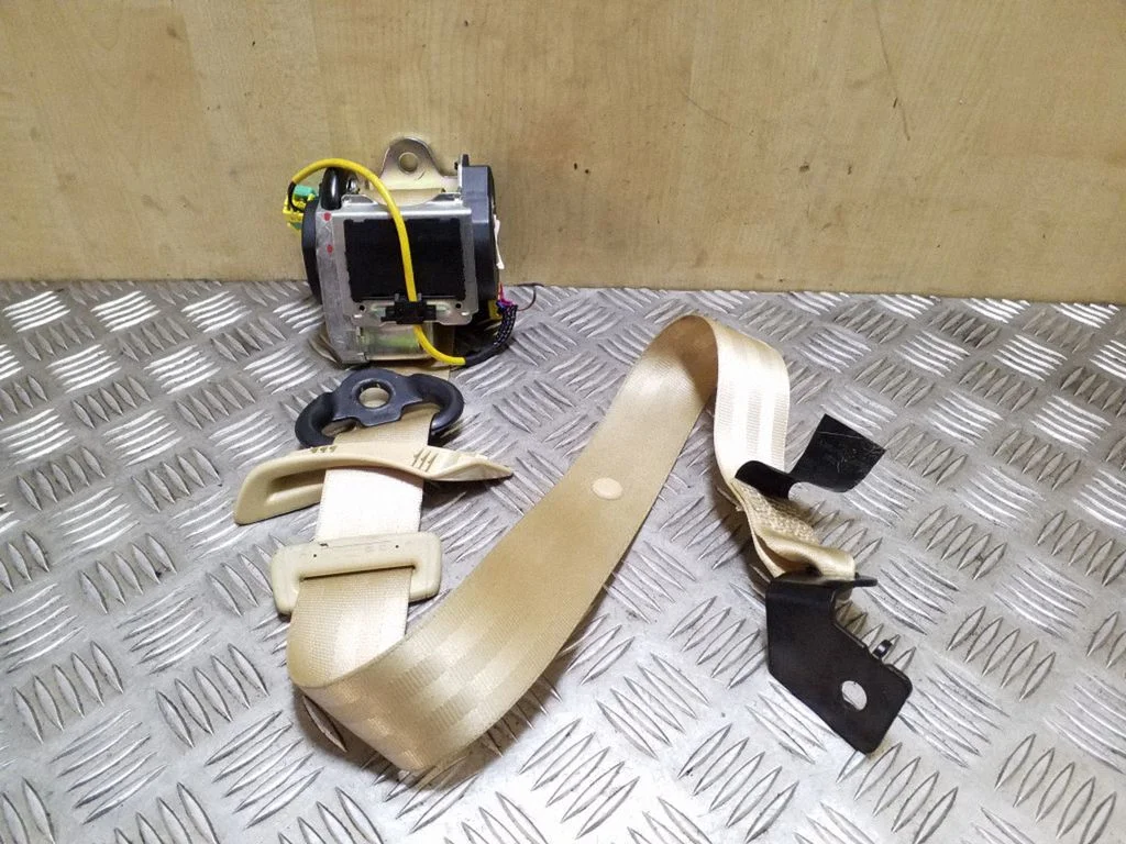 Rear seatbelt 3D7857805C