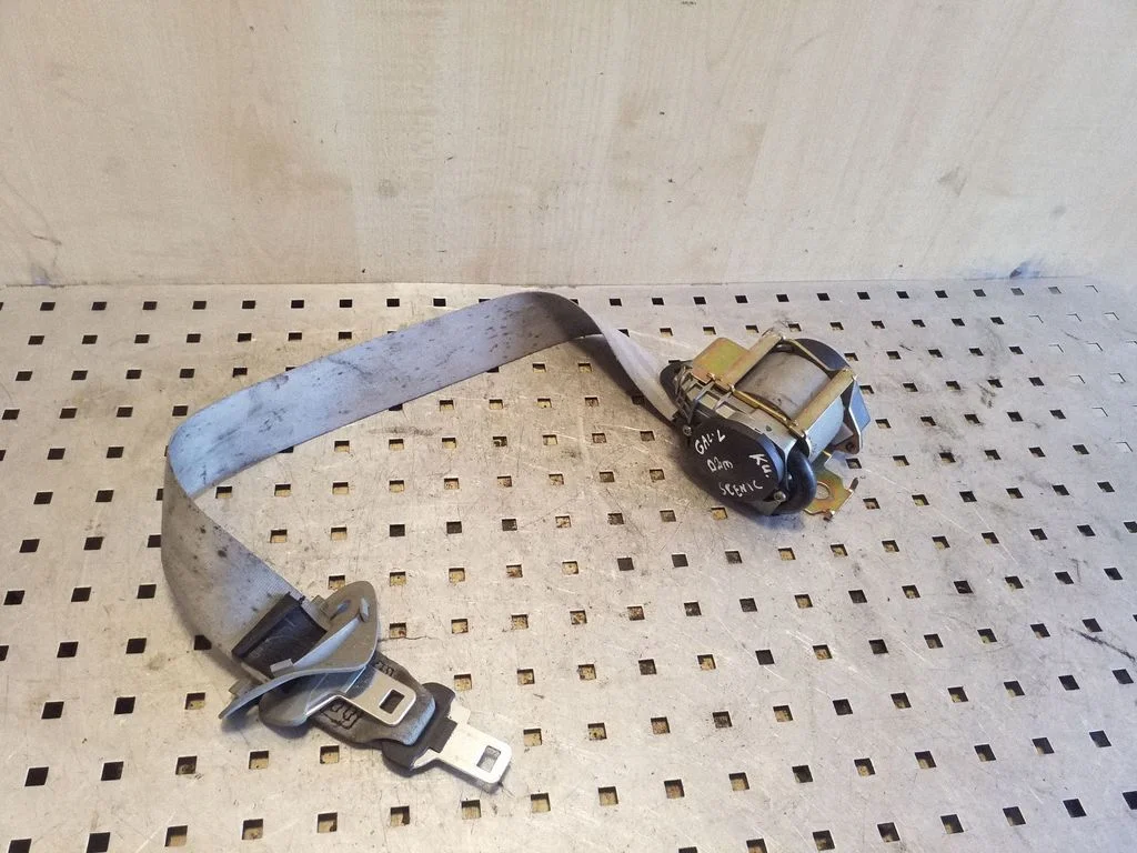 Rear seatbelt A509279