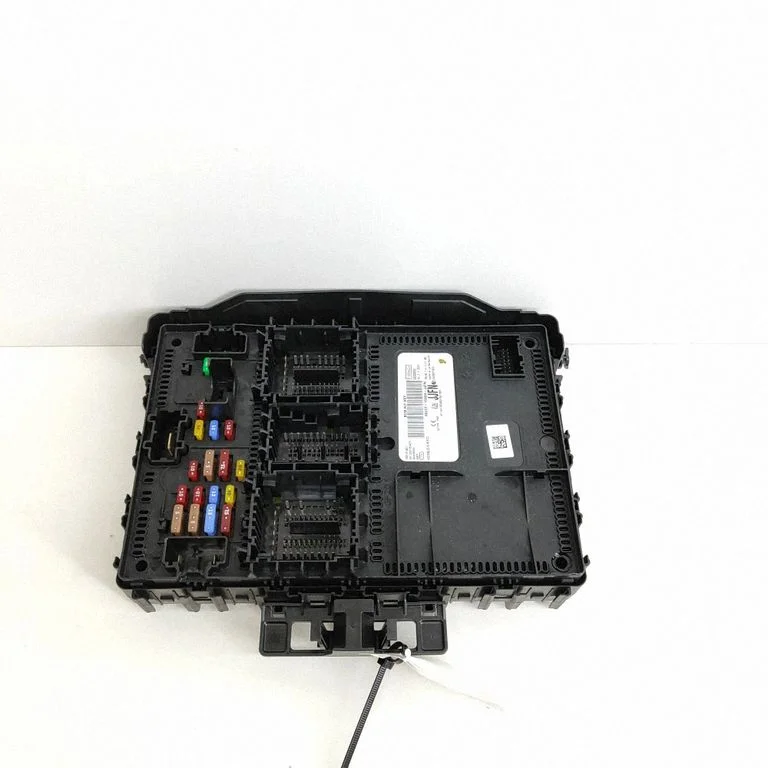 Central body control module MU5T15604JJFN