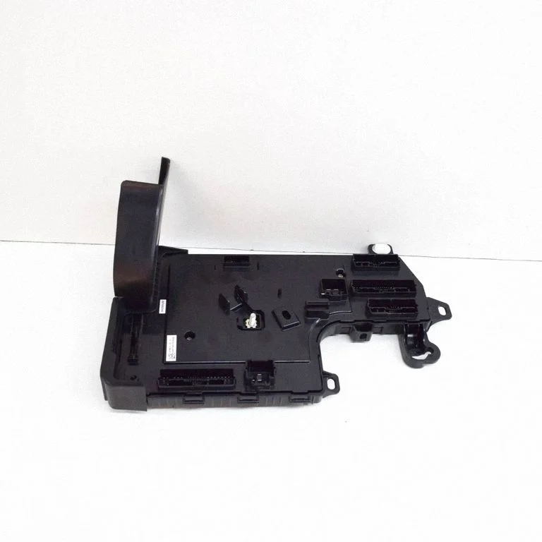 Central body control module 107867300K