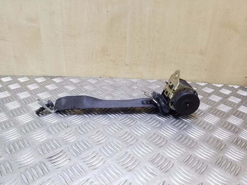Rear seatbelt 2N1AN611B69AC