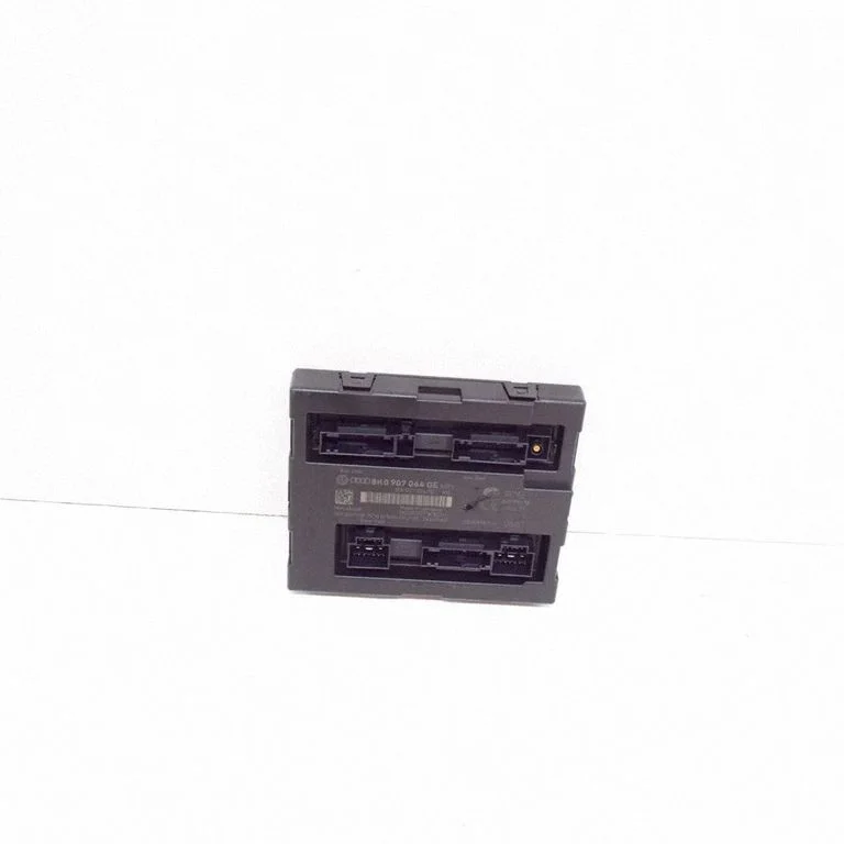 Kere juhtmoodul 8K0907064GE