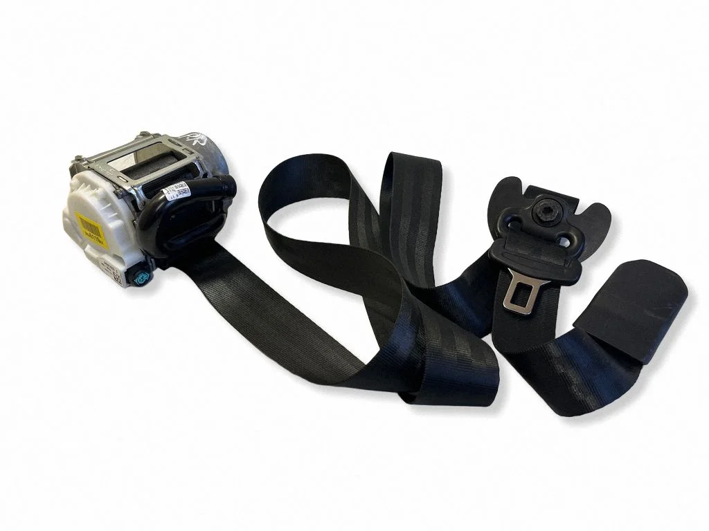 Front seatbelt – Opel Mokka X (2019-)