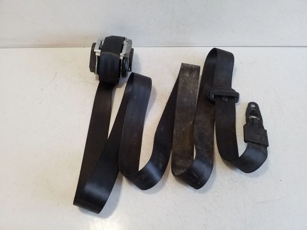 Front seatbelt 4F0857706A