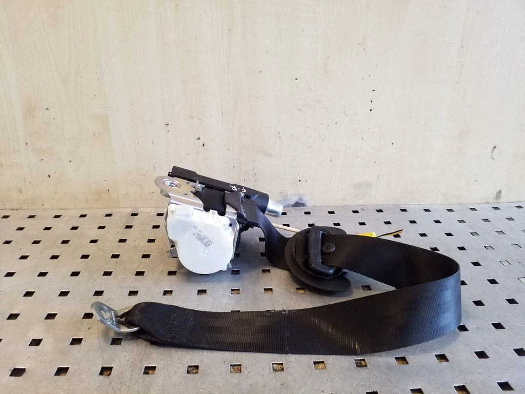 Front seatbelt 3C1857706R