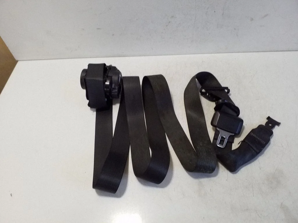 Front seatbelt 22782759 – Opel Ampera (2011-)