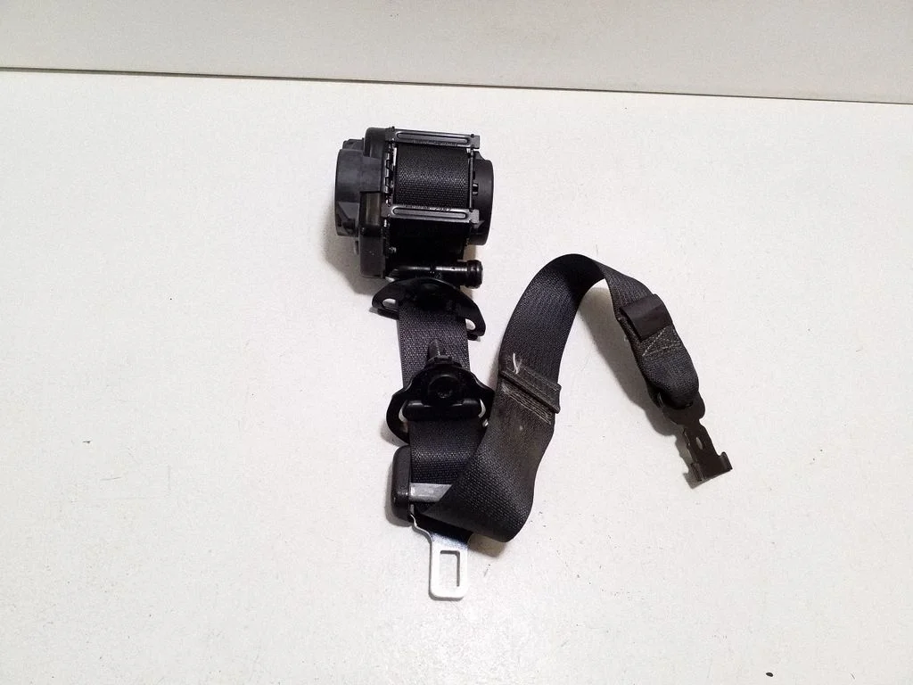 Front seatbelt 22744331 – Opel Ampera (2011-)