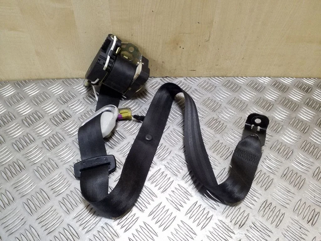 Front seatbelt 1J4857706AA