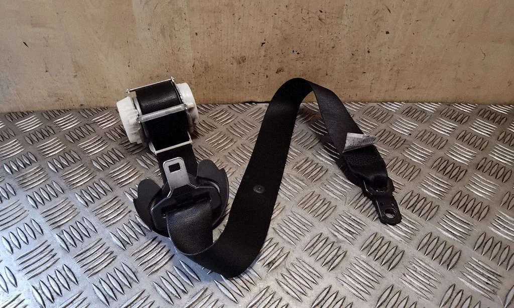 Priekšējā drošības josta S2340071211N