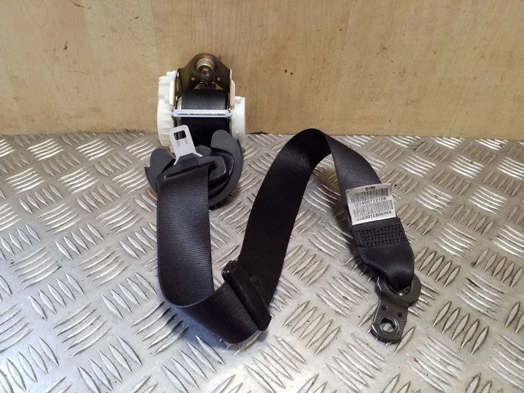 Front seatbelt 2340071210