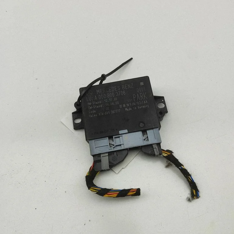 Parking PDC control unit/module – Mercedes-Benz E-Class C207 W207 (2009-2017)