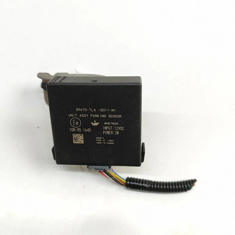 Parkošanās (PDC) sensoru vadības bloks 39670TLAG011M1