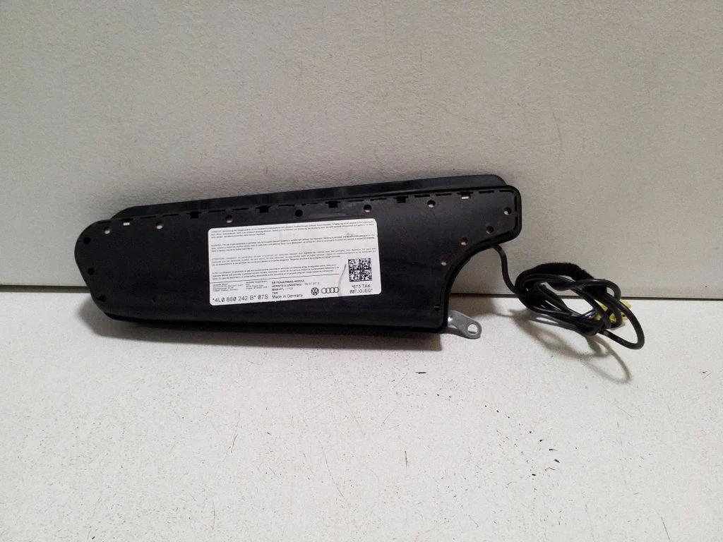 Seat airbag – Audi Q7 4L (2005-2015)