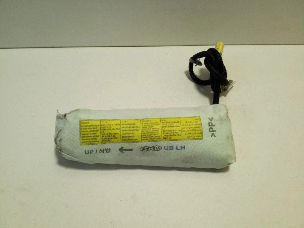 Seat airbag 889101W000