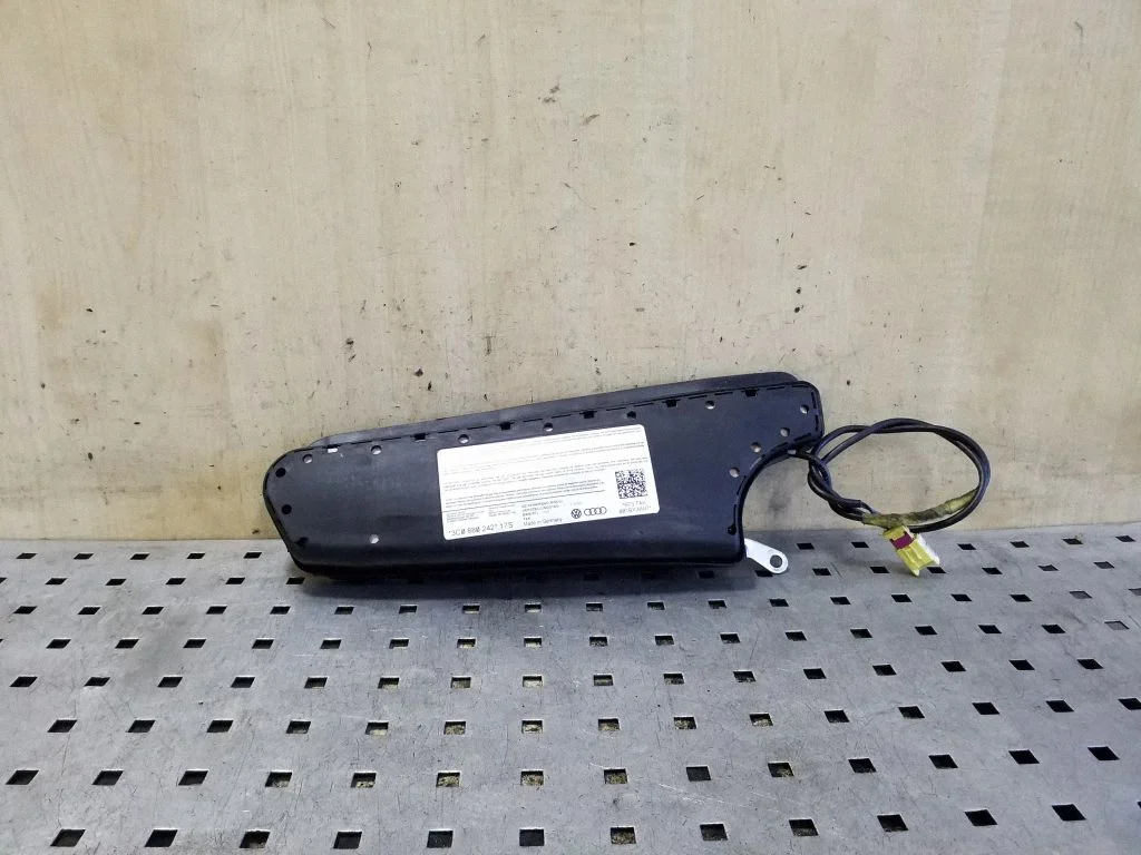 Seat airbag – Volkswagen Passat B6 (2005-2010)