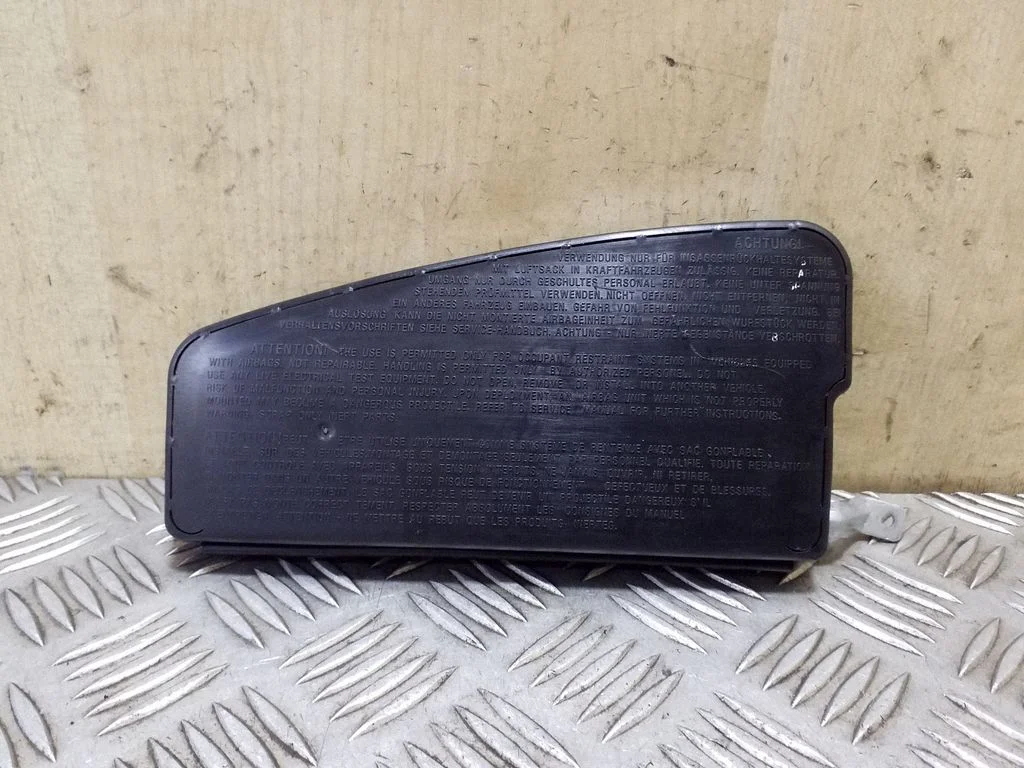 Istme turvapadi – Mercedes-Benz ML-klass W164 (2005-2011)