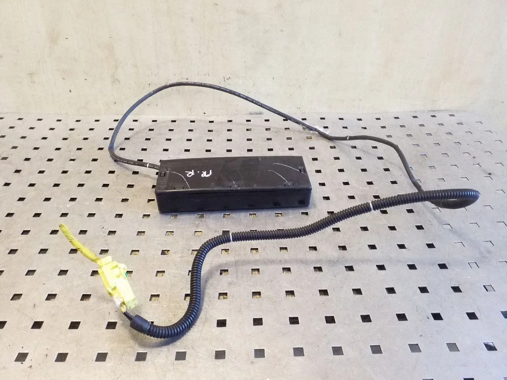 Istme turvapadi – Subaru Outback (2004-2006)