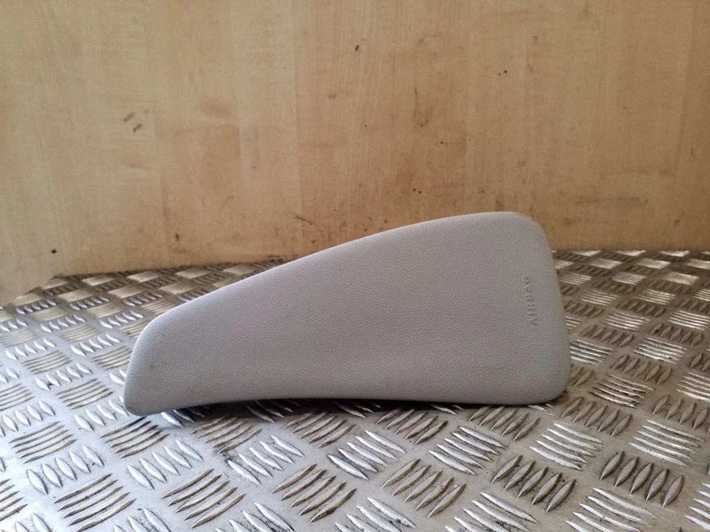 Poduszka powietrzna fotela 605010810C