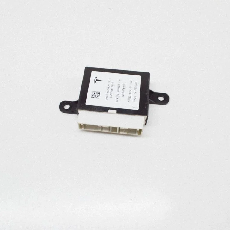 Parking PDC control unit/module – Tesla Model Y (2020-)